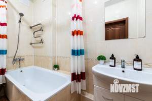 1-к квартира, посуточно, 45м2, 1/1 этаж