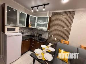 Студия квартира, посуточно, 24м2, 3/10 этаж