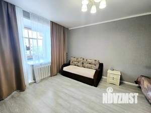 1-к квартира, посуточно, 40м2, 1/14 этаж