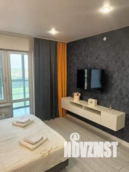 Студия квартира, посуточно, 27м2, 10/20 этаж