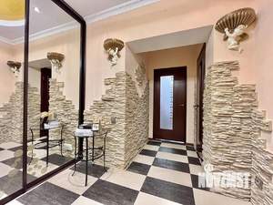 1-к квартира, посуточно, 56м2, 1/1 этаж