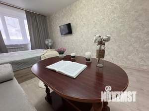 1-к квартира, посуточно, 39м2, 6/9 этаж