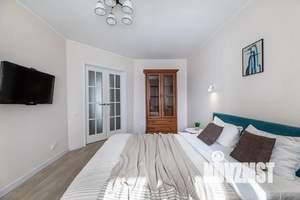 1-к квартира, посуточно, 36м2, 8/18 этаж