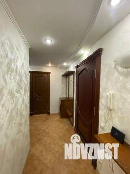 1-к квартира, посуточно, 38м2, 4/14 этаж