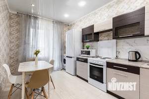 1-к квартира, посуточно, 38м2, 4/24 этаж