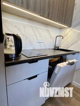 Студия квартира, посуточно, 38м2, 11/17 этаж