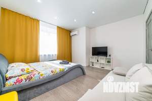 1-к квартира, посуточно, 38м2, 7/9 этаж