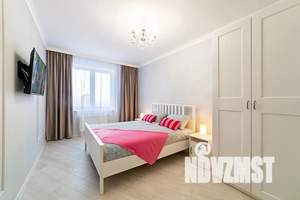 2-к квартира, посуточно, 61м2, 18/20 этаж