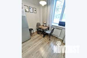 1-к квартира, посуточно, 37м2, 1/3 этаж