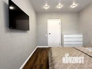 2-к квартира, посуточно, 62м2, 6/18 этаж