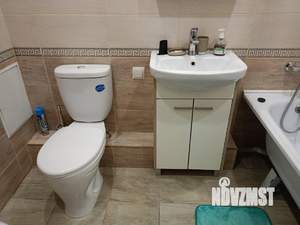 Студия квартира, посуточно, 40м2, 16/25 этаж