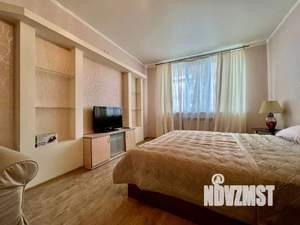 1-к квартира, посуточно, 42м2, 1/1 этаж