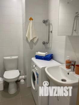 Студия квартира, посуточно, 30м2, 19/19 этаж