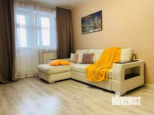 1-к квартира, посуточно, 34м2, 4/6 этаж