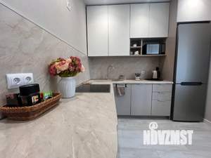 1-к квартира, посуточно, 37м2, 4/17 этаж