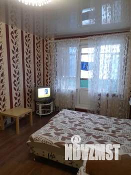 2-к квартира, посуточно, 45м2, 3/5 этаж