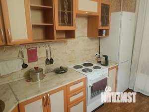 1-к квартира, посуточно, 48м2, 10/16 этаж