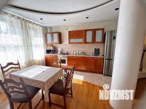 1-к квартира, посуточно, 130м2, 1/1 этаж