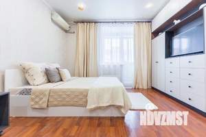 1-к квартира, посуточно, 40м2, 1/1 этаж