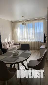 2-к квартира, посуточно, 47м2, 24/25 этаж