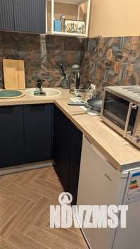 1-к квартира, посуточно, 18м2, 1/9 этаж