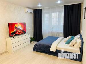 1-к квартира, посуточно, 36м2, 3/10 этаж