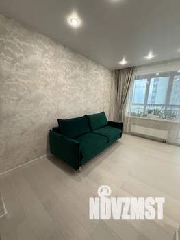 Студия квартира, посуточно, 30м2, 7/23 этаж