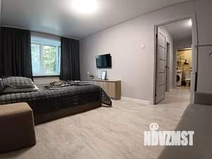 2-к квартира, посуточно, 42м2, 1/5 этаж