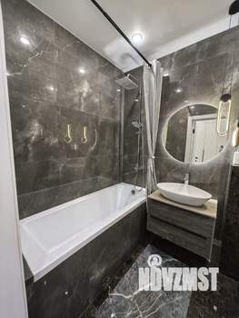 Студия квартира, посуточно, 32м2, 21/24 этаж