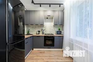 1-к квартира, посуточно, 44м2, 1/1 этаж