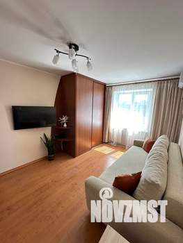 1-к квартира, посуточно, 33м2, 7/10 этаж