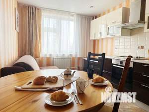 1-к квартира, посуточно, 40м2, 1/10 этаж