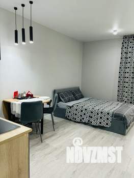 Студия квартира, посуточно, 30м2, 1/19 этаж
