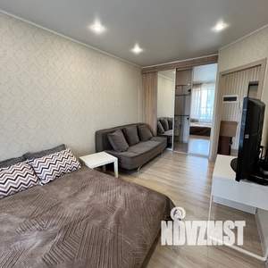 1-к квартира, посуточно, 38м2, 2/10 этаж