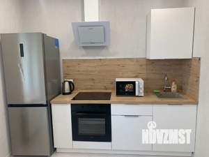 1-к квартира, посуточно, 36м2, 6/25 этаж