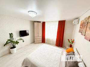 1-к квартира, посуточно, 36м2, 9/9 этаж