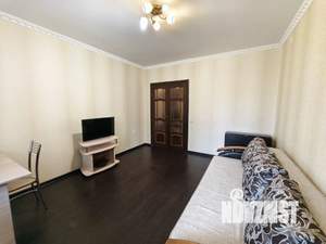2-к квартира, посуточно, 56м2, 1/1 этаж