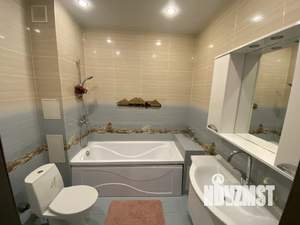 1-к квартира, посуточно, 62м2, 6/10 этаж