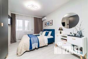 2-к квартира, посуточно, 61м2, 5/18 этаж