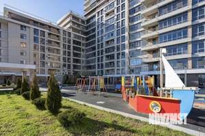 3-к квартира, на длительный срок, 200м2, 7/17 этаж