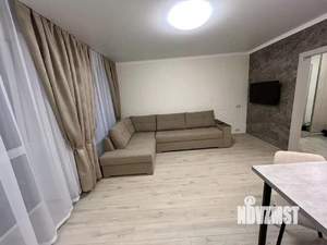 Студия квартира, на длительный срок, 40м2, 18/24 этаж