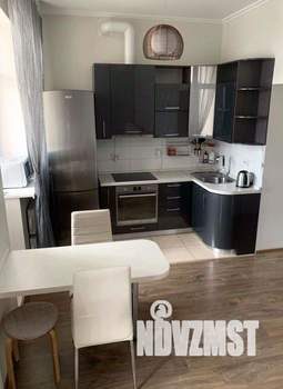 2-к квартира, посуточно, 62м2, 1/1 этаж
