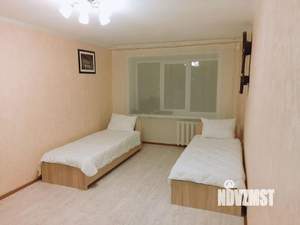 1-к квартира, посуточно, 39м2, 1/1 этаж