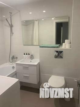 Студия квартира, посуточно, 30м2, 18/19 этаж