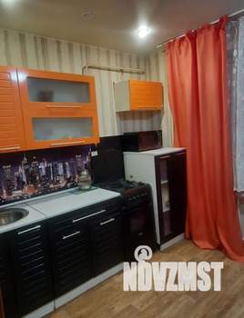 1-к квартира, посуточно, 38м2, 1/9 этаж