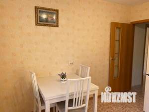 1-к квартира, посуточно, 41м2, 2/15 этаж