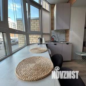 Студия квартира, посуточно, 18м2, 1/9 этаж