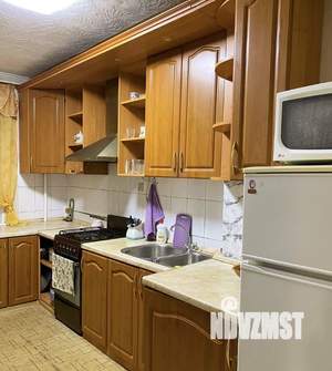 3-к квартира, посуточно, 68м2, 3/9 этаж