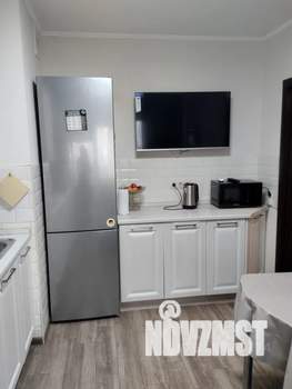 1-к квартира, посуточно, 33м2, 5/10 этаж