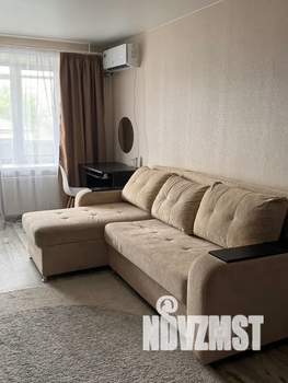 1-к квартира, посуточно, 42м2, 5/9 этаж